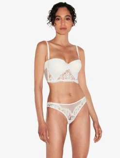 Bandeau Bra In Off White With Cotton Leavers Lace