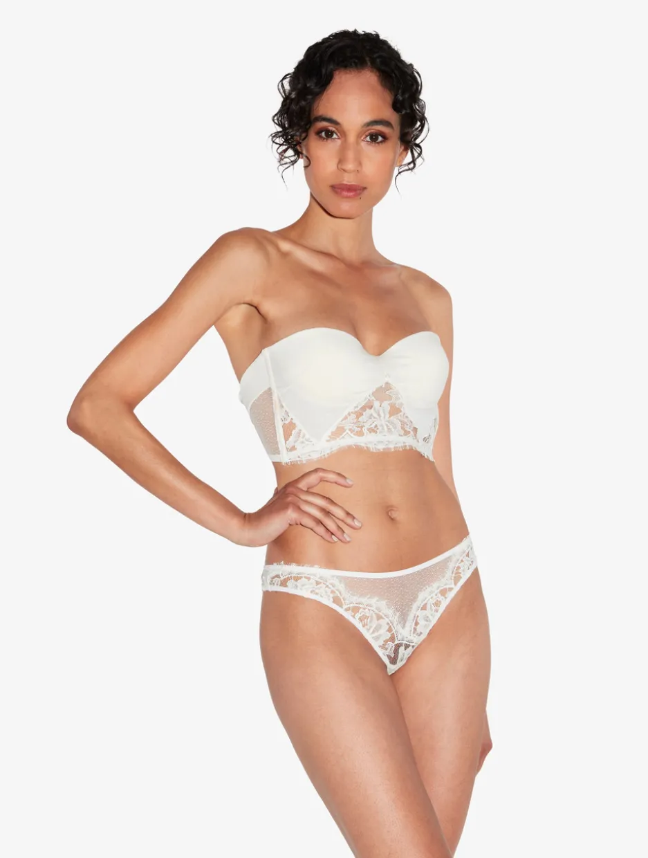 Bandeau Bra In Off White With Cotton Leavers Lace