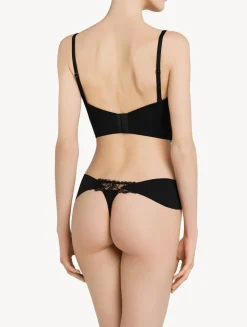 Black Lycra Thong With Chantilly Lace