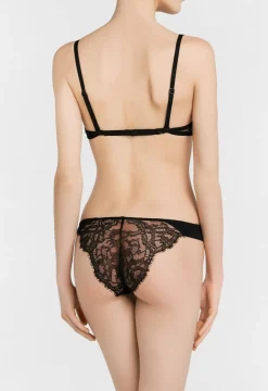 Black T-shirt Multiway Bra With Chantilly Lace