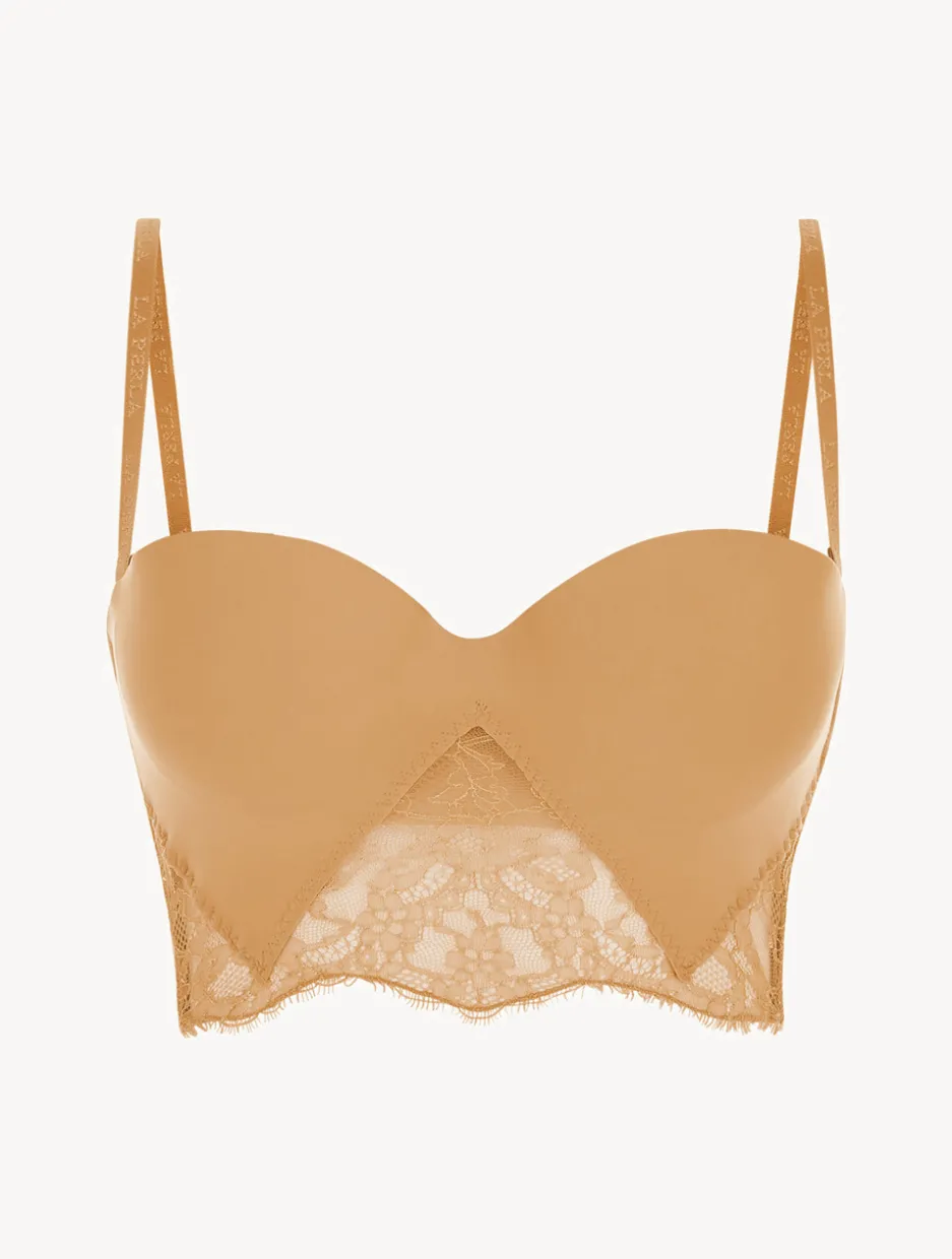 Nude Lycra Strapless Brassiere With Chantilly Lace
