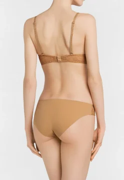 Nude Lycra Underwired Bra With Chantilly Lace